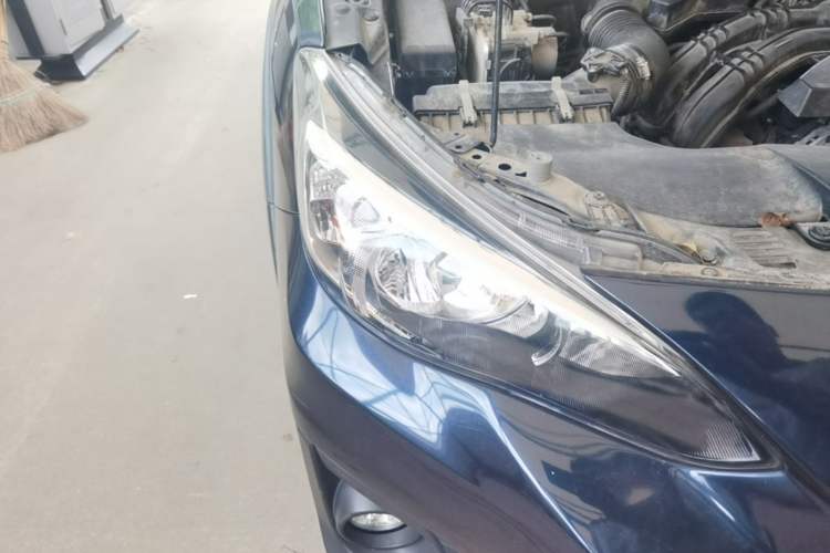 Used Subaru XV 2019 2.0i All-Wheel-Drive Luxury Edition with EyeSight China V Standard Right Front Headlight