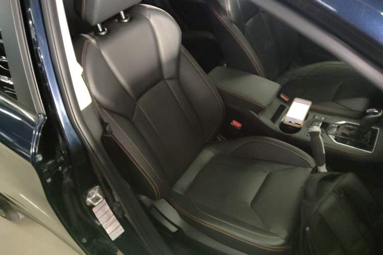 Used Subaru XV 2019 2.0i All-Wheel-Drive Luxury Edition China VI Standard Right Front Seat