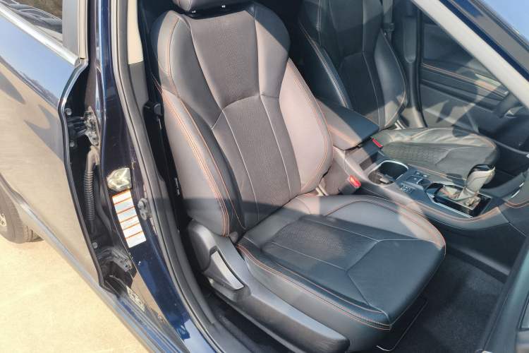 Used Subaru XV 2019 2.0i All-Wheel-Drive Luxury Edition with EyeSight China V Standard Right Front Seat