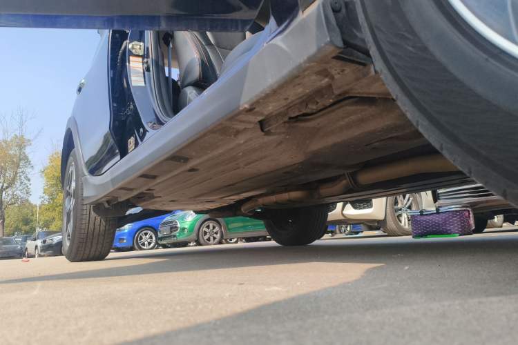 Used Subaru XV 2019 2.0i All-Wheel-Drive Luxury Edition with EyeSight China V Standard Right Side Sill