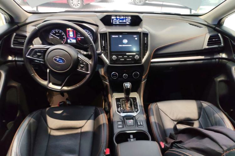 Used Subaru XV 2019 2.0i All-Wheel-Drive Luxury Edition EyeSight China VI Center Console