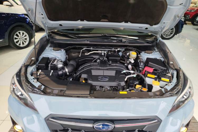 Used Subaru XV 2019 2.0i All-Wheel-Drive Luxury Edition EyeSight China VI Engine Bay