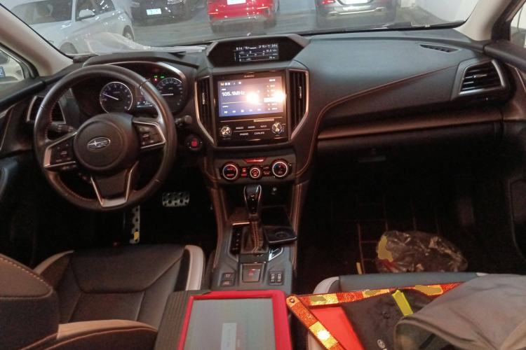 Used Subaru XV 2019 2.0i e-Boxer Flagship Edition with EyeSight China VI compliant Center Console