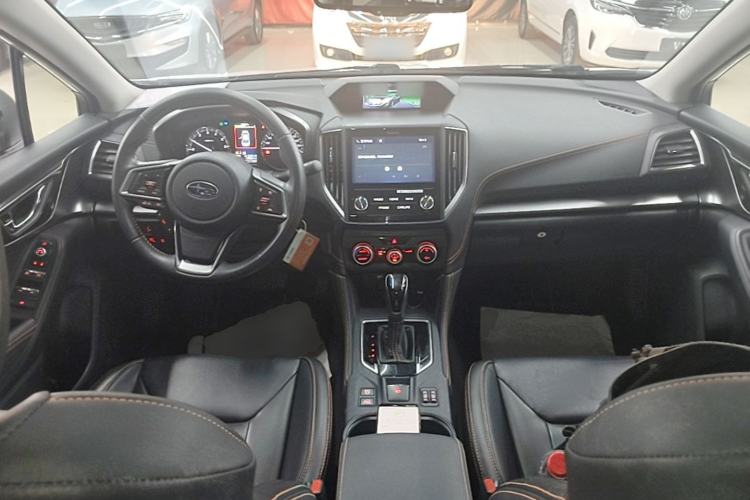 Used Subaru XV 2019 2.0i All-Wheel-Drive Luxury Edition EyeSight China VI Center Console