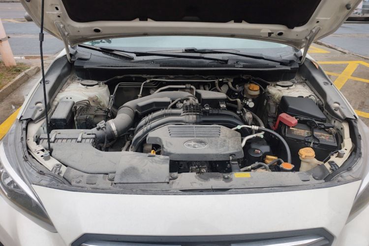Used Subaru XV 2019 2.0i All-Wheel-Drive Luxury Edition with EyeSight China V Standard Engine Bay
