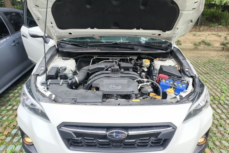 Used Subaru XV 2019 2.0i All-Wheel-Drive Luxury Edition China V Standard Engine Bay