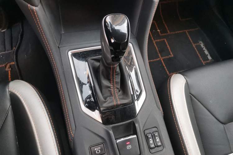 Used Subaru XV 2019 2.0i e-Boxer Flagship Edition with EyeSight China VI compliant Gear Lever