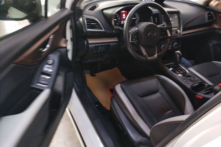 Used Subaru XV 2019 2.0i Smart Engine Prestige Edition with EyeSight China VI Standard Interior 3