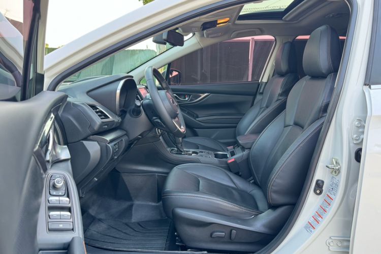 Used Subaru XV 2019 2.0i All-Wheel-Drive Luxury Edition with EyeSight China V Standard Interior 3