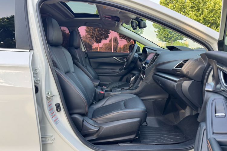 Used Subaru XV 2019 2.0i All-Wheel-Drive Luxury Edition with EyeSight China V Standard Interior 4