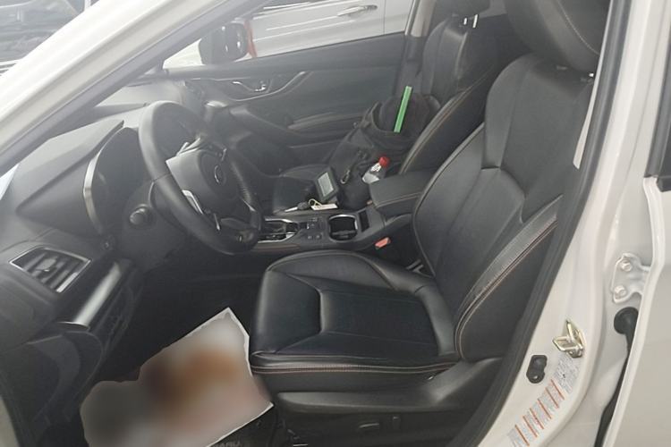 Used Subaru XV 2019 2.0i All-Wheel-Drive Luxury Edition EyeSight China VI Left Front Seat