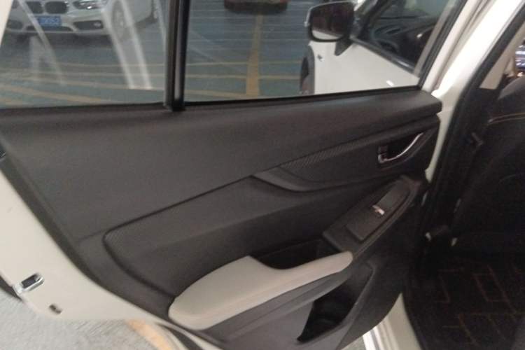 Used Subaru XV 2019 2.0i e-Boxer Flagship Edition with EyeSight China VI compliant Left Rear Door Interior