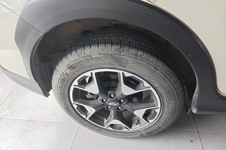 Used Subaru XV 2019 2.0i All-Wheel-Drive Elite Edition China VI Standard Right Rear Wheel Hub