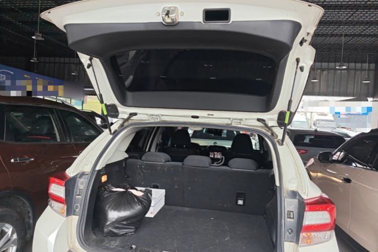 Used Subaru XV 2019 2.0i All-Wheel-Drive Elite Edition China VI Standard Trunk