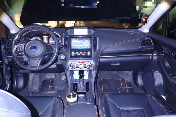 Used Subaru XV 2020 2.0i All-Wheel-Drive Luxury Edition Center Console
