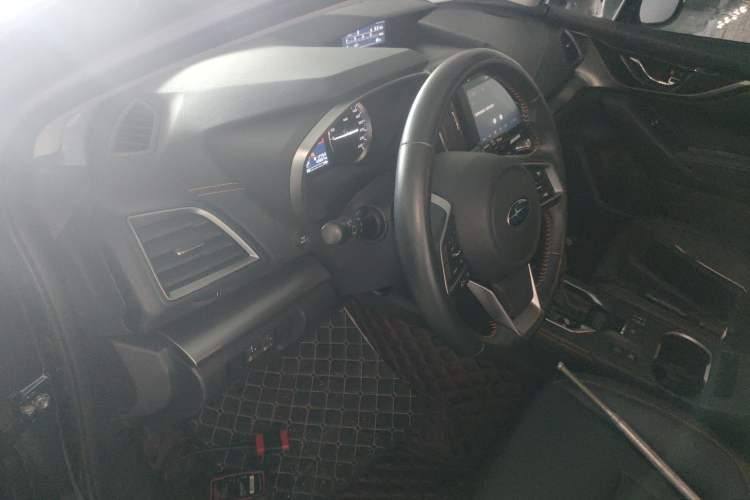 Used Subaru XV 2020 Revised Version 2.0i All-Wheel-Drive Luxury Edition with EyeSight Driver Seat