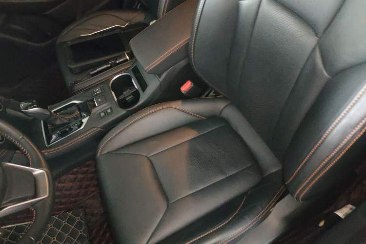 Used Subaru XV 2020 Revised Version 2.0i All-Wheel-Drive Luxury Edition with EyeSight Left Front Seat