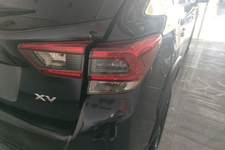 Used Subaru XV 2020 Revised Version 2.0i All-Wheel-Drive Luxury Edition with EyeSight Right Rear Taillight