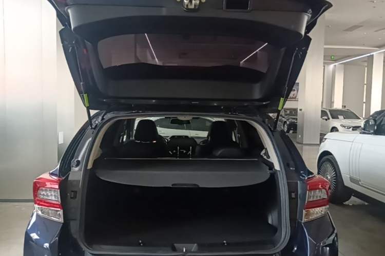 Used Subaru XV 2020 2.0i All-Wheel-Drive Luxury Edition EyeSight Trunk