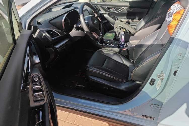 Used Subaru XV 2020 Revised Version 2.0i All-Wheel-Drive Luxury Edition with EyeSight Driver Seat