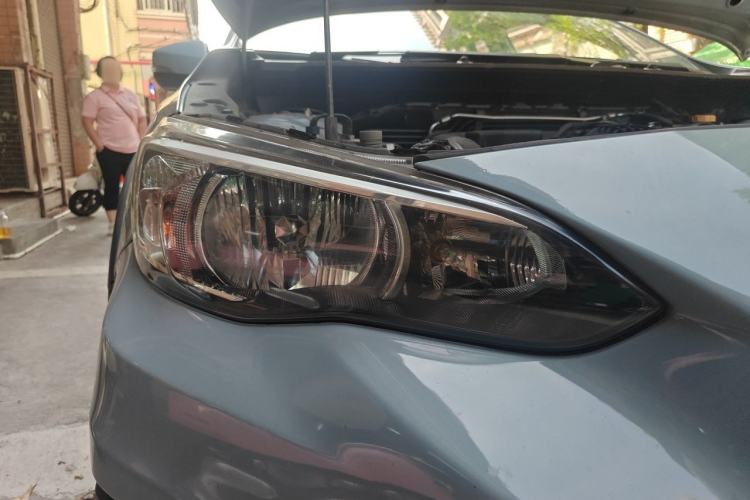 Used Subaru XV 2020 2.0i All-Wheel-Drive Luxury Edition EyeSight Right Front Headlight