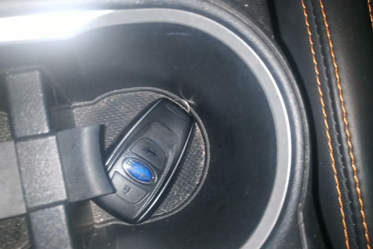Used Subaru XV 2020 Revised Version 2.0i All-Wheel-Drive Luxury Edition with EyeSight Interior 1