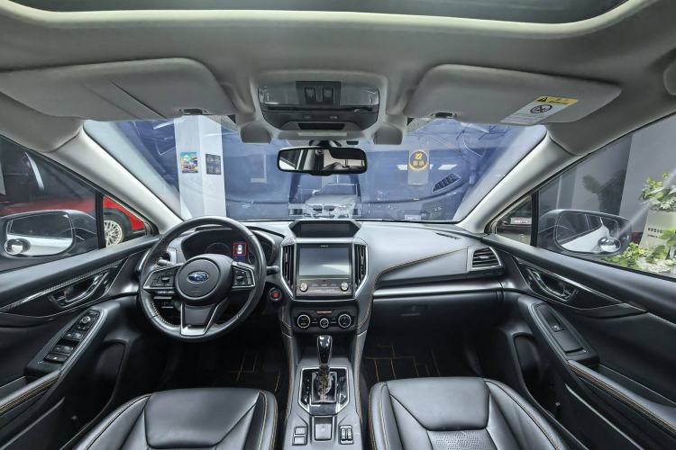 Used Subaru XV 2020 Revised Version 2.0i All-Wheel-Drive Luxury Edition with EyeSight Interior 5