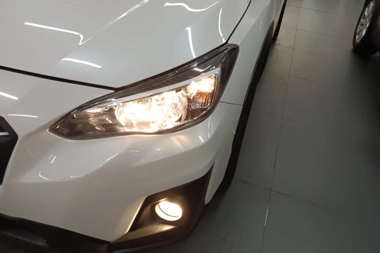 Used Subaru XV 2020 Revised Version 2.0i All-Wheel-Drive Luxury Edition with EyeSight Left Front Headlight
