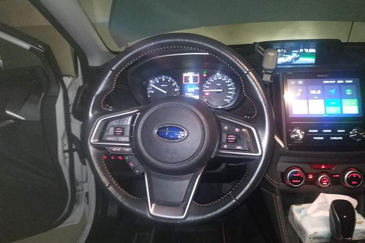Used Subaru XV 2020 Revised Version 2.0i All-Wheel-Drive Luxury Edition with EyeSight Steering Wheel