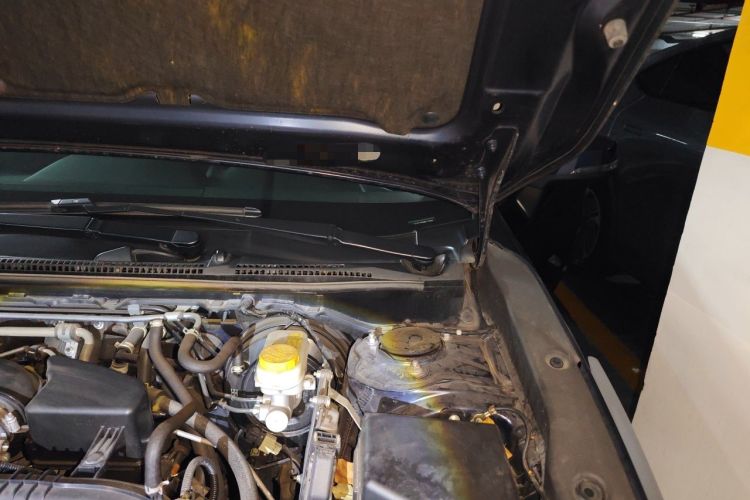 Used Subaru XV 2021 2.0i All-Wheel-Drive Luxury Edition EyeSight Engine Bay Left