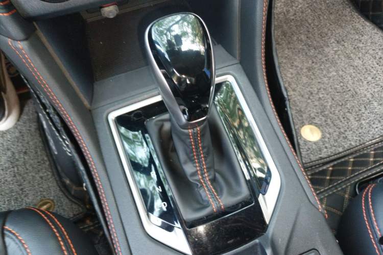 Used Subaru XV 2021 2.0i All-Wheel-Drive Luxury Edition EyeSight Gear Lever