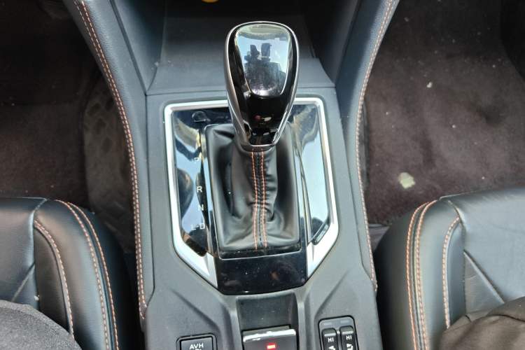 Used Subaru XV 2021 2.0i All-Wheel-Drive Luxury Edition EyeSight Gear Lever