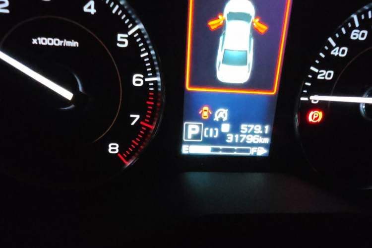 Used Subaru XV 2021 2.0i All-Wheel-Drive Luxury Edition EyeSight Odometer Close Up