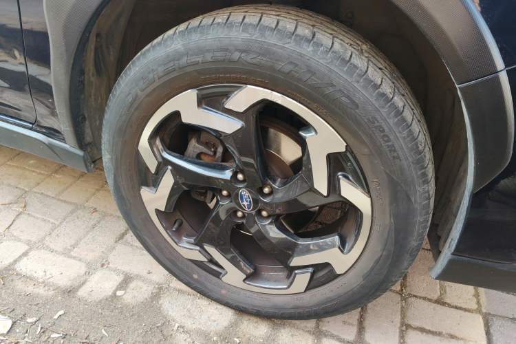 Used Subaru XV 2021 2.0i All-Wheel-Drive Luxury Edition EyeSight Right Front Wheel Hub