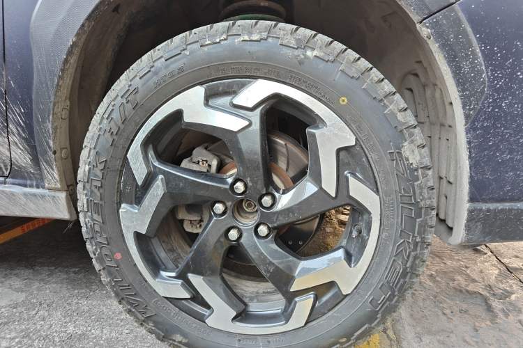 Used Subaru XV 2021 2.0i All-Wheel-Drive Luxury Edition EyeSight Right Front Wheel Hub