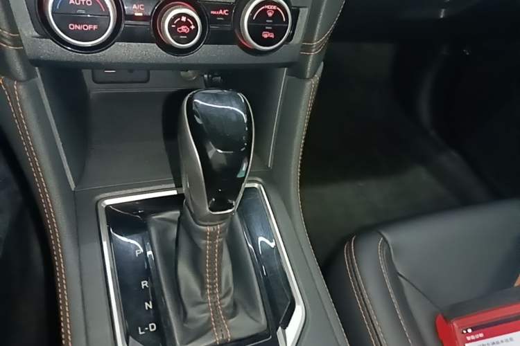 Used Subaru XV 2021 2.0i All-Wheel-Drive Luxury Edition EyeSight Gear Lever