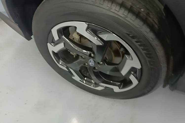 Used Subaru XV 2021 2.0i All-Wheel-Drive Luxury Edition EyeSight Right Rear Wheel Hub