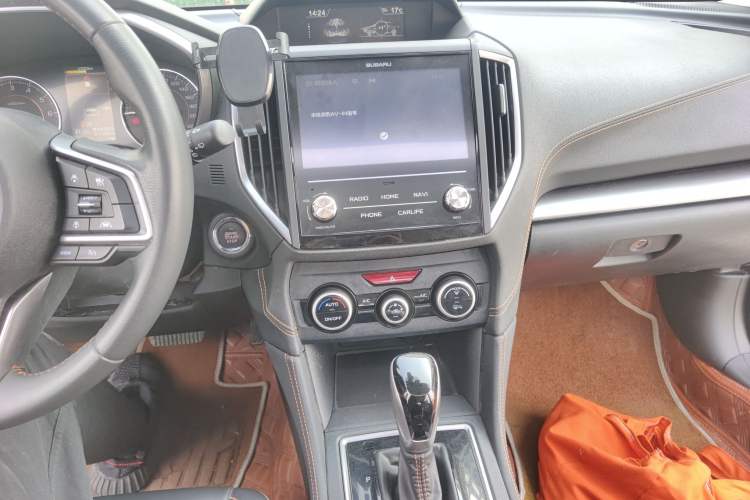 Used Subaru XV 2021 2.0i All-Wheel-Drive Luxury Edition EyeSight Audio And AC Panel