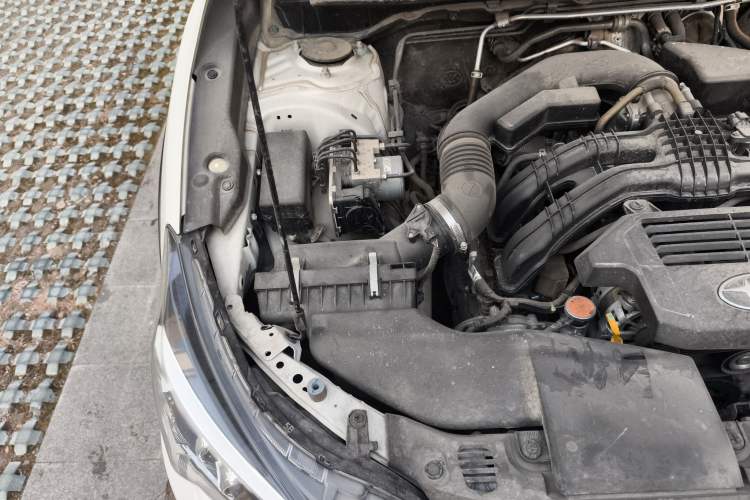Used Subaru XV 2021 2.0i All-Wheel-Drive Luxury Edition EyeSight Engine Bay Right