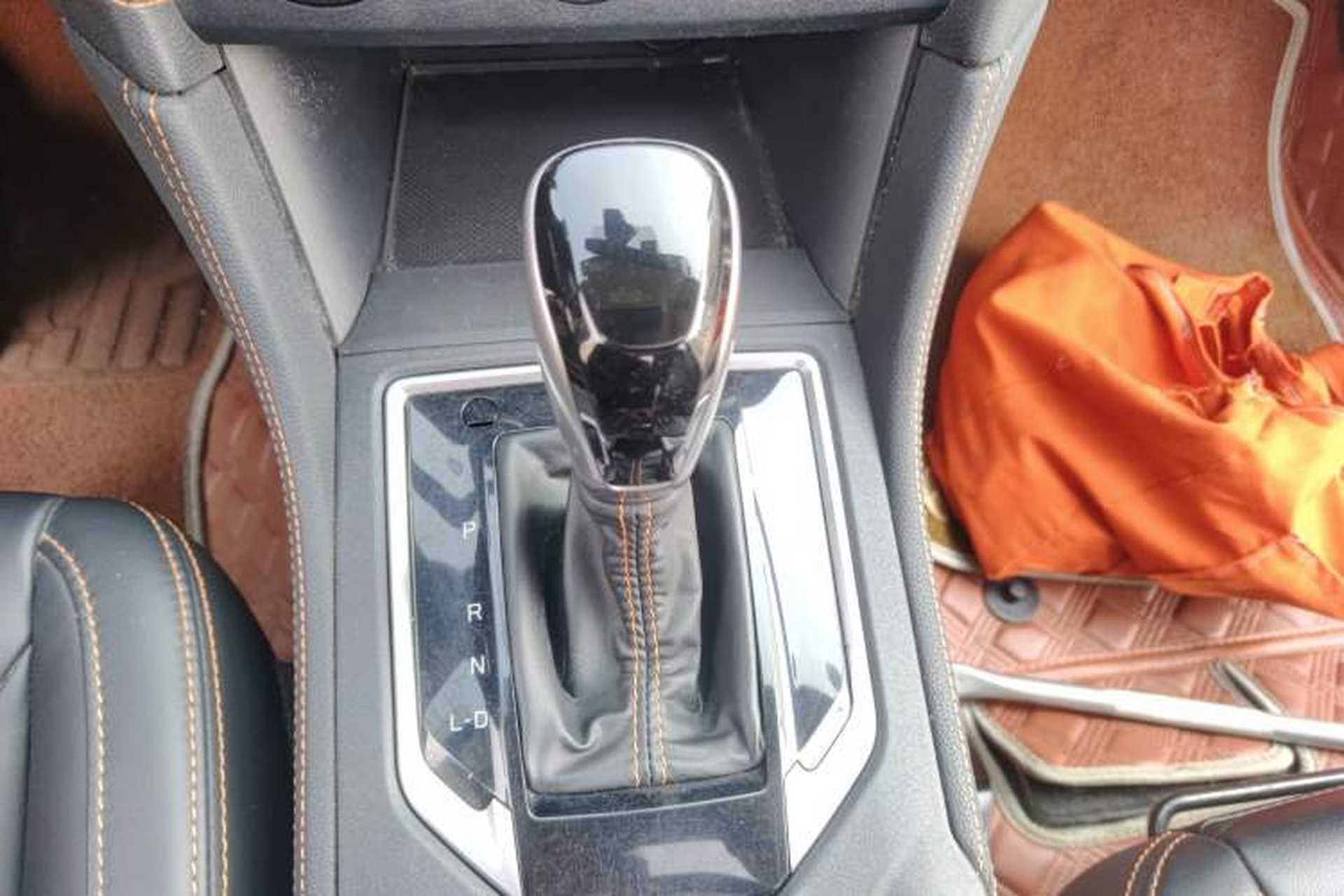 Used Subaru XV 2021 2.0i All-Wheel-Drive Luxury Edition EyeSight Gear Lever