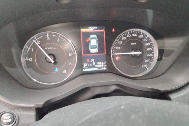 Used Subaru XV 2021 2.0i All-Wheel-Drive Luxury Edition Instrument Cluster