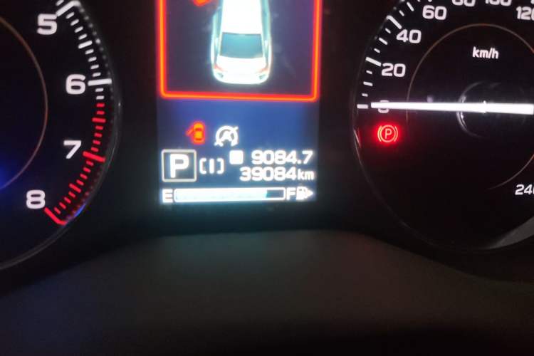 Used Subaru XV 2021 2.0i All-Wheel-Drive Luxury Edition Odometer Close Up