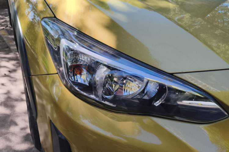 Used Subaru XV 2021 2.0i All-Wheel-Drive Luxury Edition EyeSight Right Front Headlight