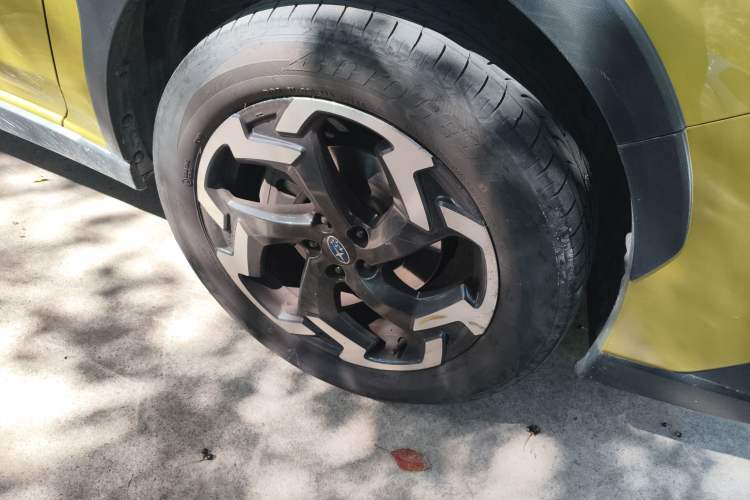 Used Subaru XV 2021 2.0i All-Wheel-Drive Luxury Edition EyeSight Right Front Wheel Hub