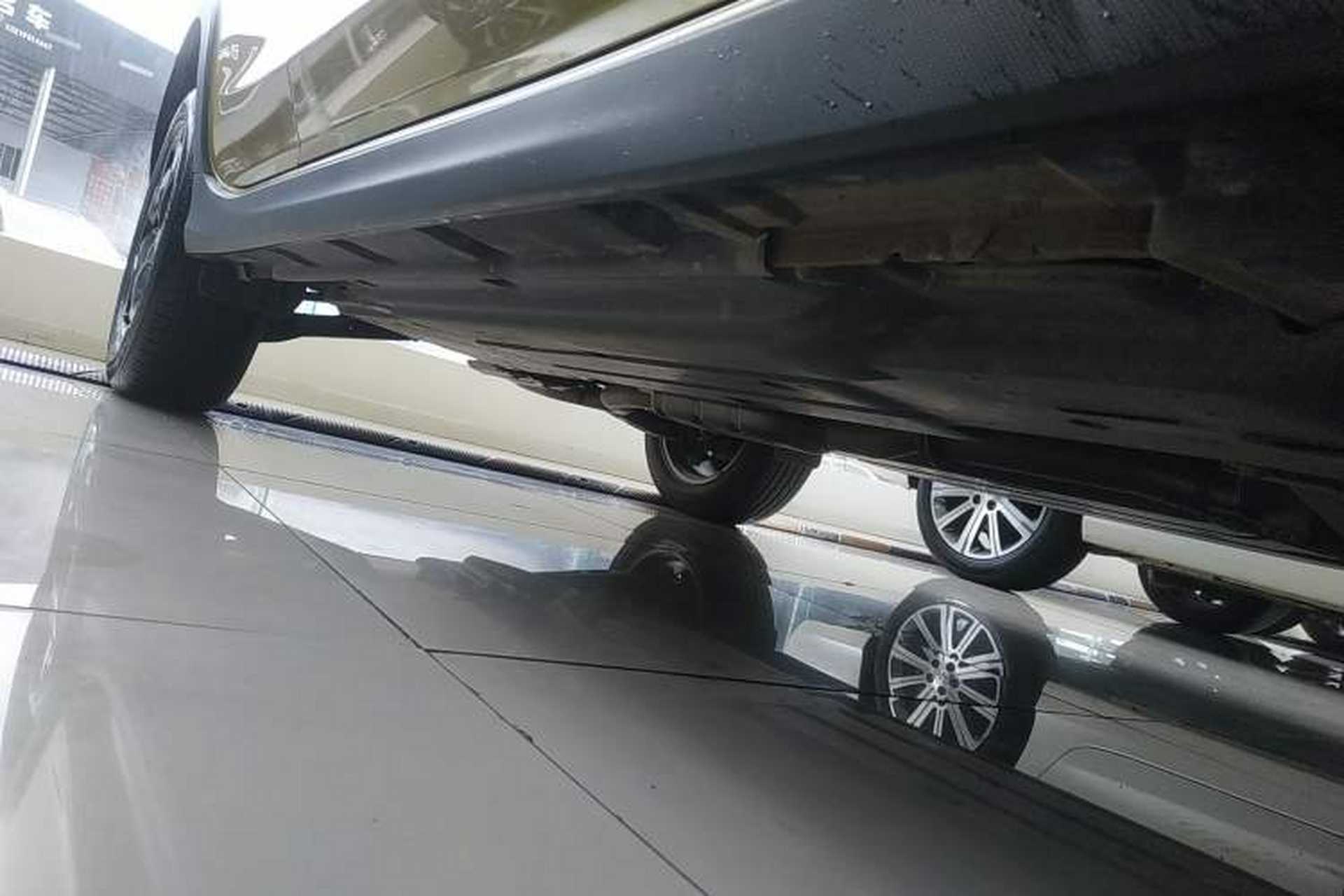 Used Subaru XV 2021 2.0i All-Wheel-Drive Luxury Edition Right Side Sill