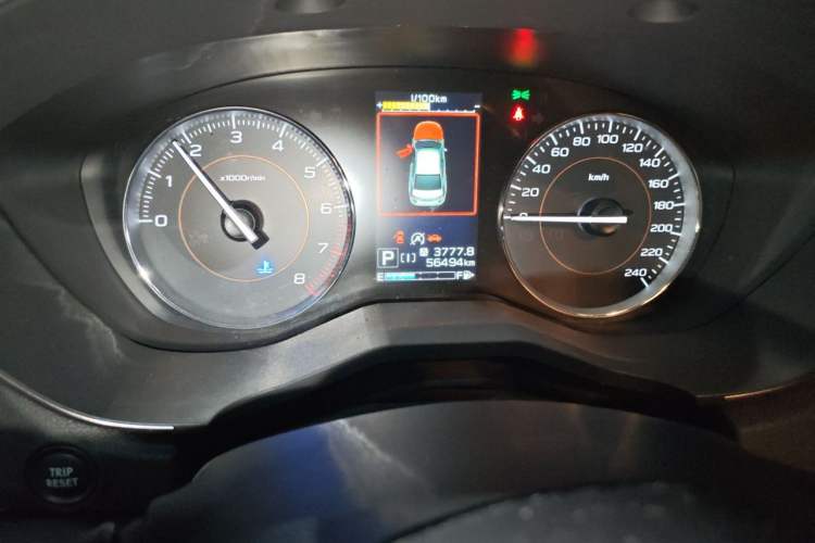 Used Subaru XV 2022 2.0i AWD Luxury Edition Odometer Close Up