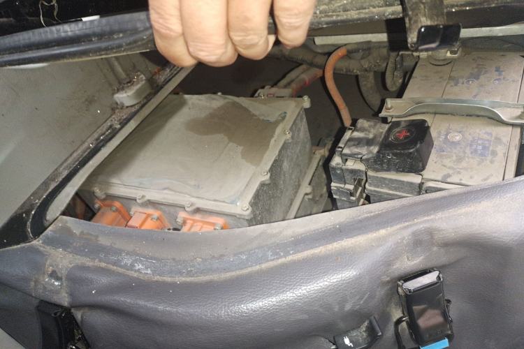 Used Sunlong Dishangtie 510 2022 Pure Electric Van Engine Bay