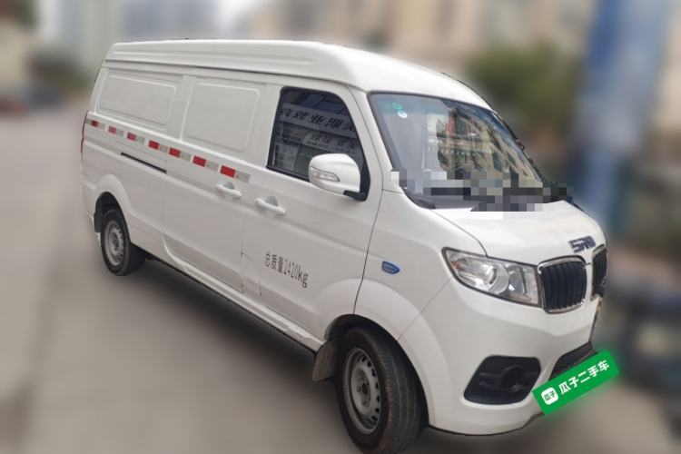 Used Sunlong Dishangtie 510 2022 Pure Electric Van Front Right 45 Deg