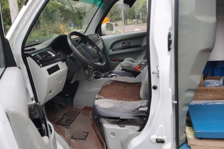 Used Sunlong Dishangtie 510 2022 Pure Electric Van Left Front Seat