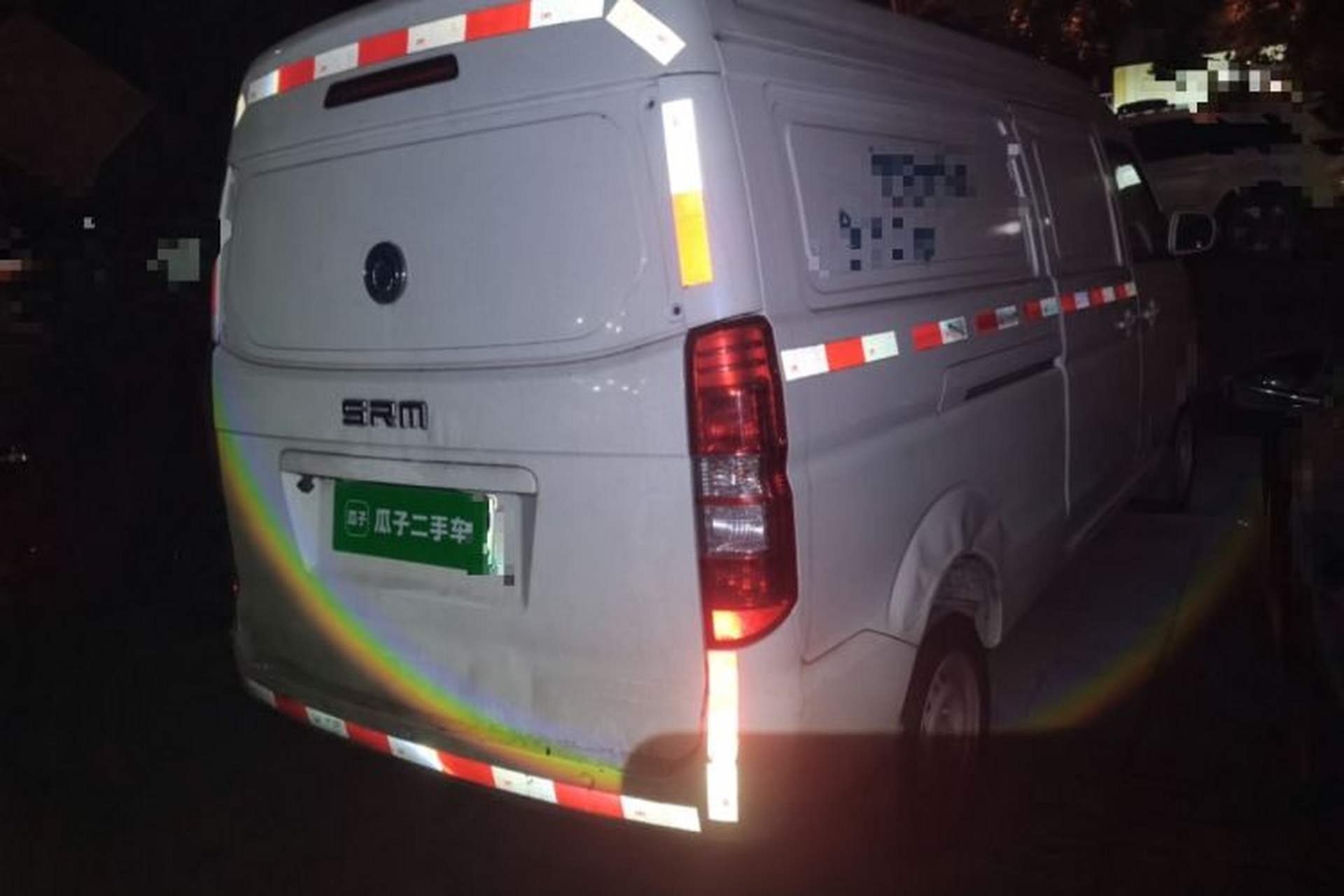 Used Sunlong DST 5 2021 All-Electric Van with 41.86 kWh Exterior 5